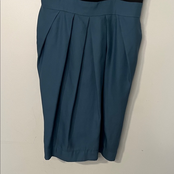Black & Teal Two-Tone Spaghetti Strap Dress with pockets lightweight flowy pleat - Picture 3 of 13